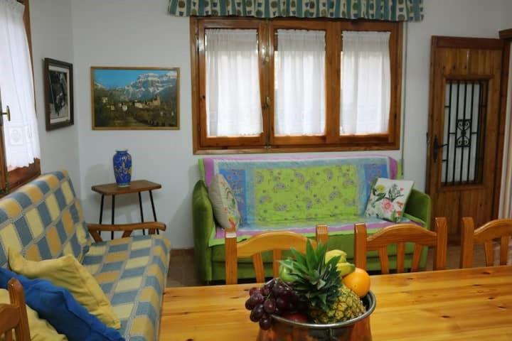 Appartement L'arome de Aínsa-Sobrarbe Extérieur photo